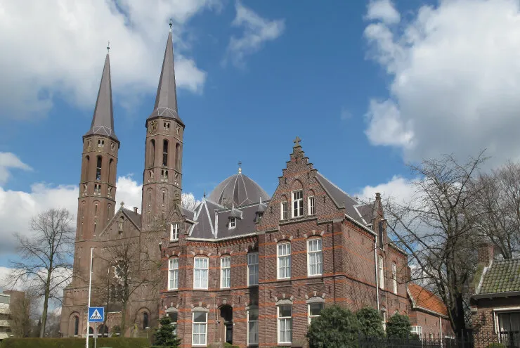 uden